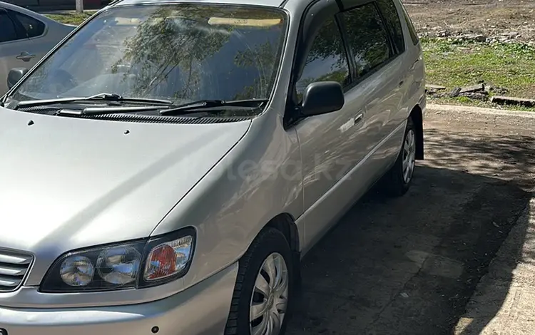 Toyota Ipsum 1996 года за 3 000 000 тг. в Астана