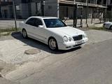 Mercedes-Benz E 320 2001 года за 5 000 000 тг. в Шымкент