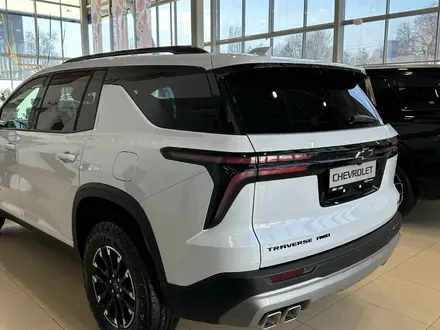 Chevrolet Traverse Z71 2026 года за 33 990 000 тг. в Алматы – фото 3
