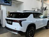 Chevrolet Traverse Z71 2026 года за 33 990 000 тг. в Алматы – фото 4