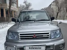 Mitsubishi Pajero iO, 1998