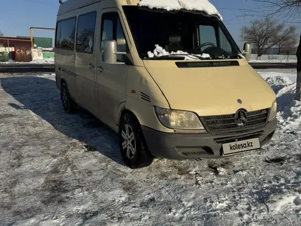 Mercedes-Benz Sprinter 2001 года за 5 900 000 тг. в Алматы