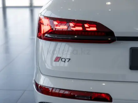 Audi Q7 55 TFSI 2024 года за 59 320 000 тг. в Алматы – фото 19