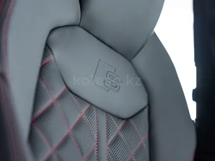 Audi Q7 55 TFSI 2024 года за 59 320 000 тг. в Алматы – фото 50