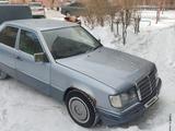 Mercedes-Benz E 200 1991 года за 950 000 тг. в Павлодар – фото 2
