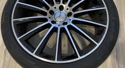 Новый комплект дисков с шинами в сборе R20 для Mercedes Benz S classүшін450 000 тг. в Астана – фото 3