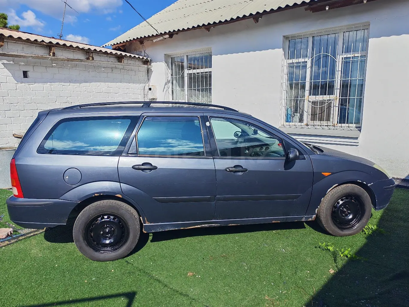 Ford Focus, 2002