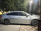 Toyota Avalon 2016 года за 12 500 000 тг. в Туркестан – фото 4