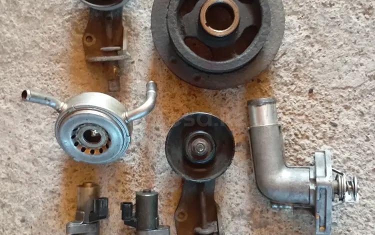 Шкив ролик двигателя на Ниссан Мурано Z50 за 10 000 тг. в Алматы