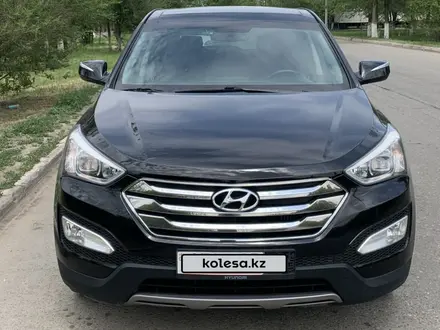 Hyundai Santa Fe 2014 года за 6 500 000 тг. в Актобе