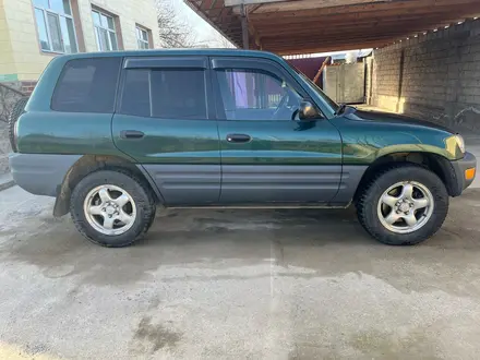 Toyota RAV4 1999 года за 3 700 000 тг. в Алматы – фото 2