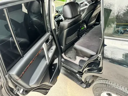 Toyota Land Cruiser 2013 года за 20 500 000 тг. в Алматы – фото 26