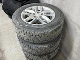 Диски Kia с шинами 215/65/R16 за 150 000 тг. в Астана