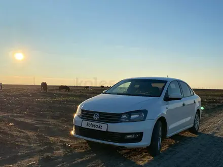 Volkswagen Polo 2018 года за 3 500 000 тг. в Атырау