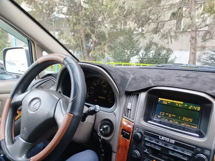 Lexus RX 300 2000 года за 5 700 000 тг. в Алматы – фото 17