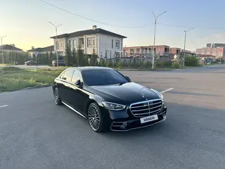 Mercedes-Benz S 500