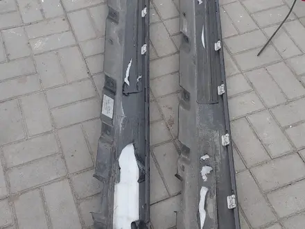 Накладки на пороги лонг за 60 000 тг. в Алматы – фото 2