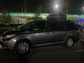 Toyota Sienna 2010 годаfor11 000 000 тг. в Актау