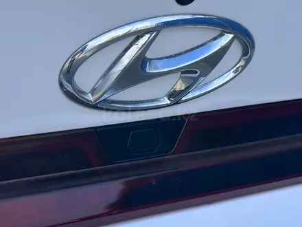 Hyundai Elantra 2022 года за 11 500 000 тг. в Атырау – фото 20