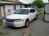 Toyota Camry 2001 годаfor3 800 000 тг. в Аягоз