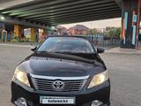 Toyota Camry 2012 года за 8 700 000 тг. в Атырау