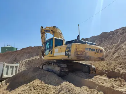 Komatsu  PC300 2014 года за 22 000 000 тг. в Шымкент – фото 3
