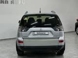 Mitsubishi Outlander 2008 годаүшін7 400 000 тг. в Кызылорда – фото 4