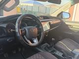 Toyota Hilux 2018 года за 12 300 000 тг. в Атырау – фото 5