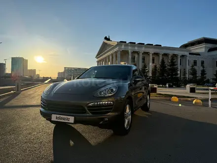 Porsche Cayenne 2014 года за 17 000 000 тг. в Астана – фото 15