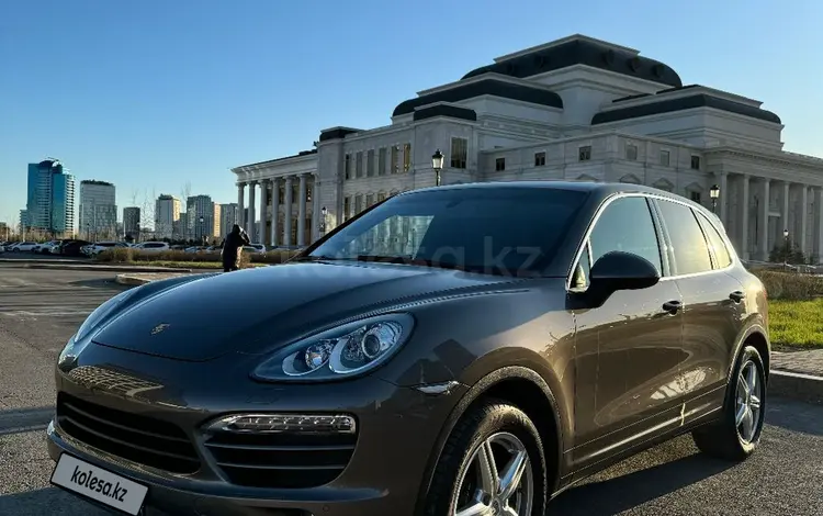 Porsche Cayenne 2014 года за 17 000 000 тг. в Астана