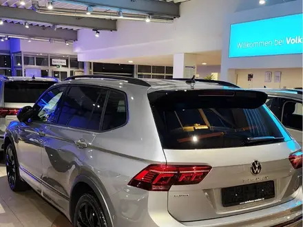 Volkswagen Tiguan 2022 года за 23 500 000 тг. в Уральск – фото 5