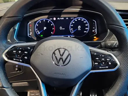 Volkswagen Tiguan 2022 года за 23 500 000 тг. в Уральск – фото 7