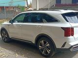 Kia Sorento 2022 годаfor18 500 000 тг. в Алматы – фото 5