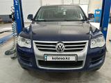 Volkswagen Touareg 2007 года за 8 000 000 тг. в Алматы – фото 4