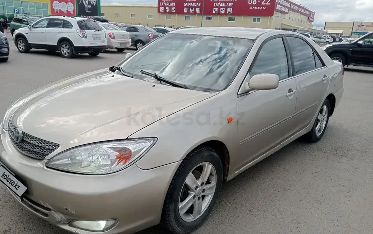 Toyota Camry 2004 годаүшін3 700 000 тг. в Уральск