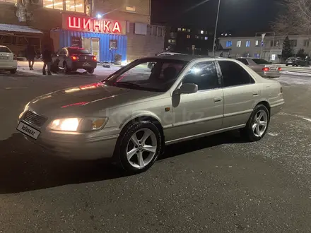 Toyota Camry 1998 года за 2 850 000 тг. в Астана – фото 6