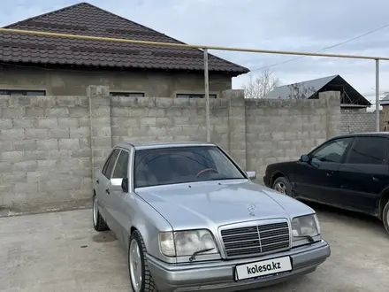 Mercedes-Benz E 320 1993 года за 3 200 000 тг. в Жаркент – фото 15