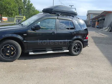 Mercedes-Benz ML 320 2000 года за 3 600 000 тг. в Алматы – фото 5