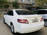 Toyota Camry 2011 года за 4 000 000 тг. в Атырау – фото 3