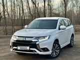 Mitsubishi Outlander 2022 года за 10 500 000 тг. в Уральск
