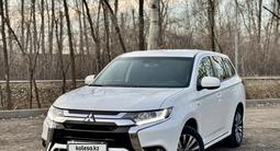 Mitsubishi Outlander 2022 года за 10 500 000 тг. в Уральск – фото 2