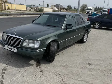 Mercedes-Benz E 220 1994 годаүшін1 500 000 тг. в Тараз – фото 2