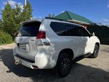 Toyota Land Cruiser Prado 2011 года за 13 900 000 тг. в Актобе – фото 2