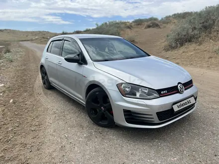 Volkswagen Golf 2015 года за 10 000 000 тг. в Алматы