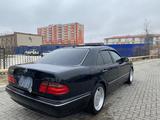 Mercedes-Benz E 320 2001 года за 5 500 000 тг. в Актау – фото 4