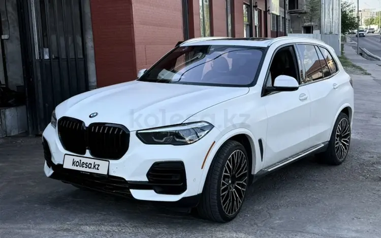 BMW X5 2022 года за 36 000 000 тг. в Шымкент