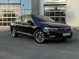Volkswagen Passat 2022 года за 14 990 000 тг. в Шымкент