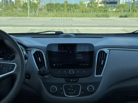 Chevrolet Malibu 2020 года за 7 500 000 тг. в Астана – фото 17