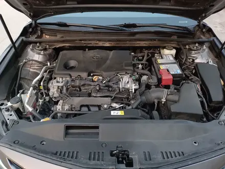 Toyota Camry 2018 года за 12 000 000 тг. в Шымкент – фото 15