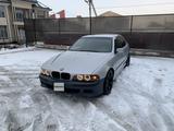 BMW 523 1996 года за 2 100 000 тг. в Алматы – фото 2